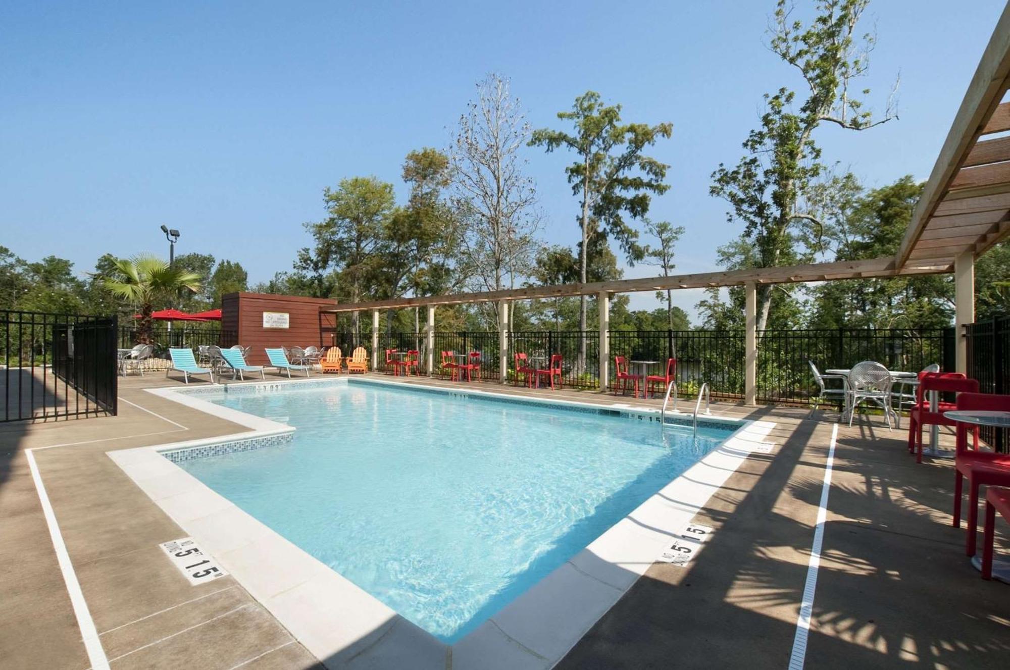 Home2 Suites By Hilton Biloxi/North/D'Iberville Exterior photo